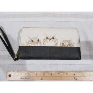 Betsy Johnson Cat Design Wallet Zip Around Wristlet 8"x4.5"